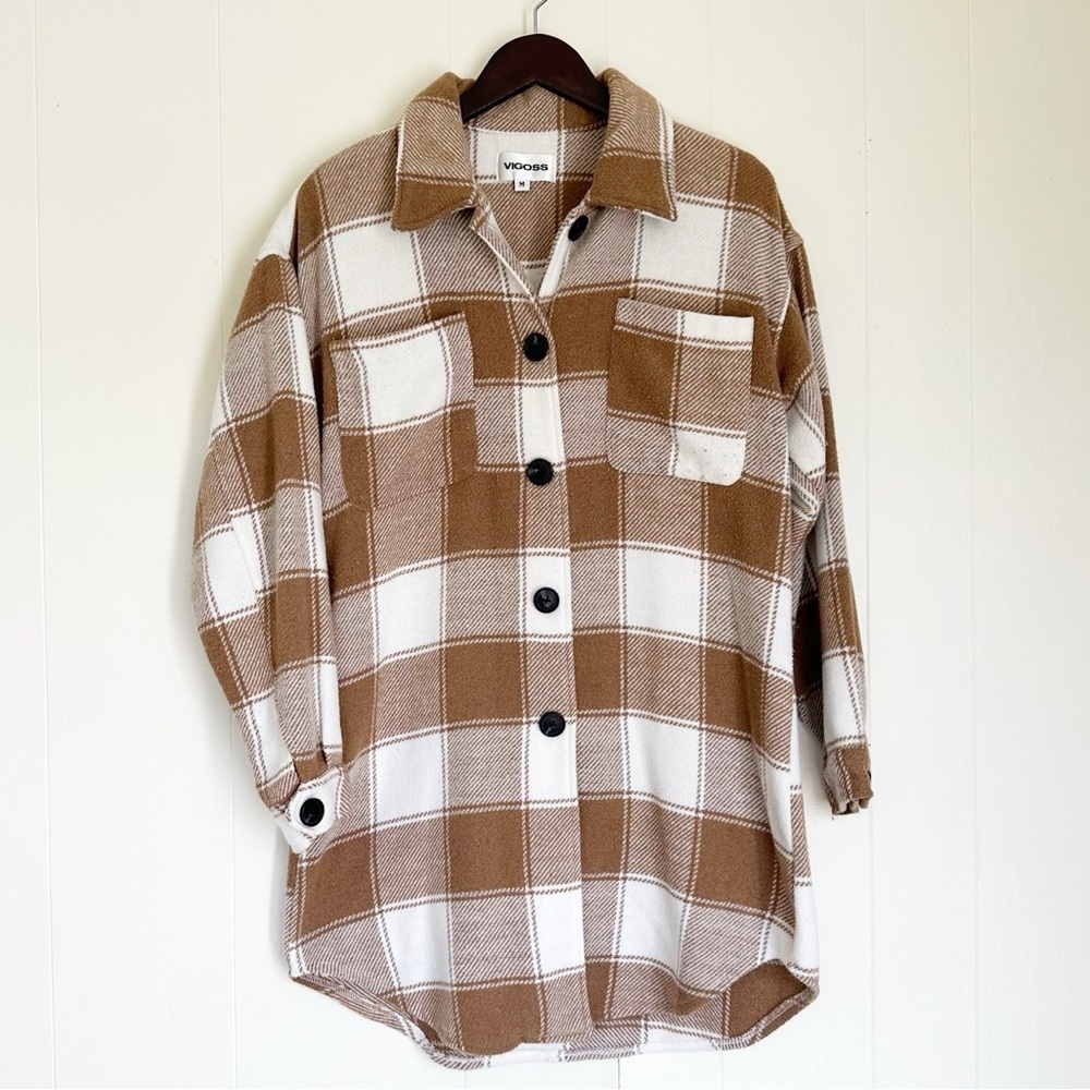 VIGOSS Tan And White Oversized Plaid Button Up Shirt Jacket Shacket Medium